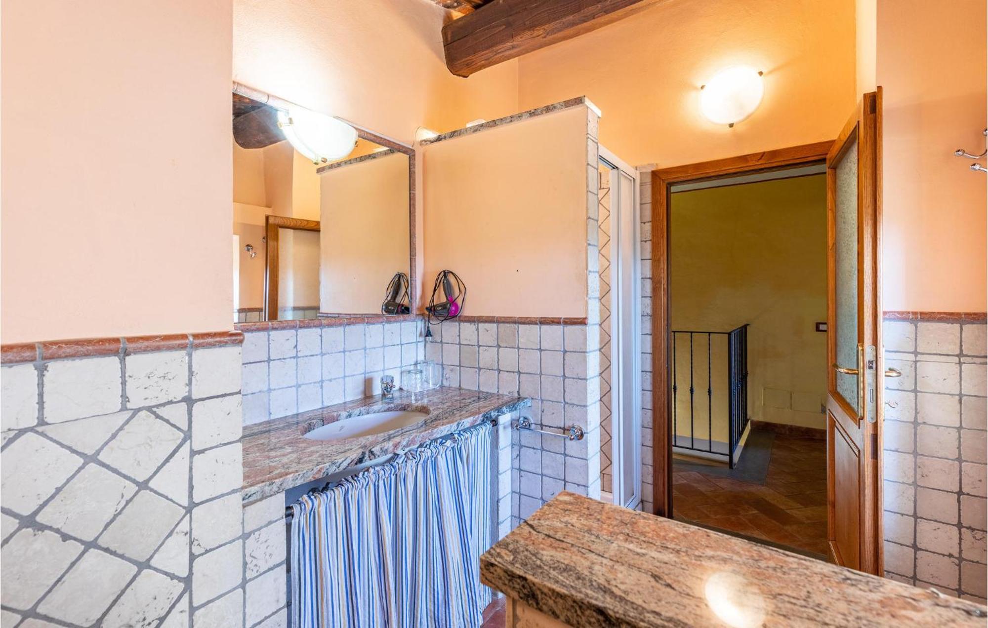 Awesome Home In Marliana With Kitchenette 外观 照片