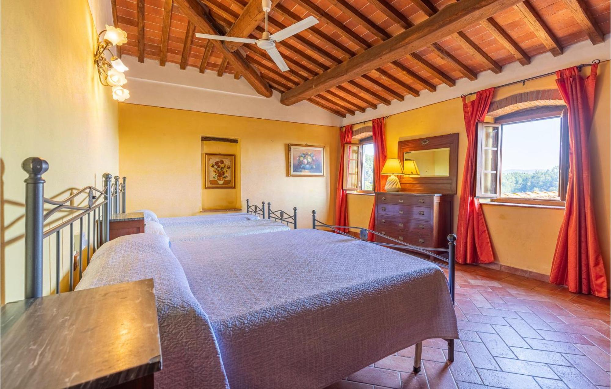 Awesome Home In Marliana With Kitchenette 外观 照片